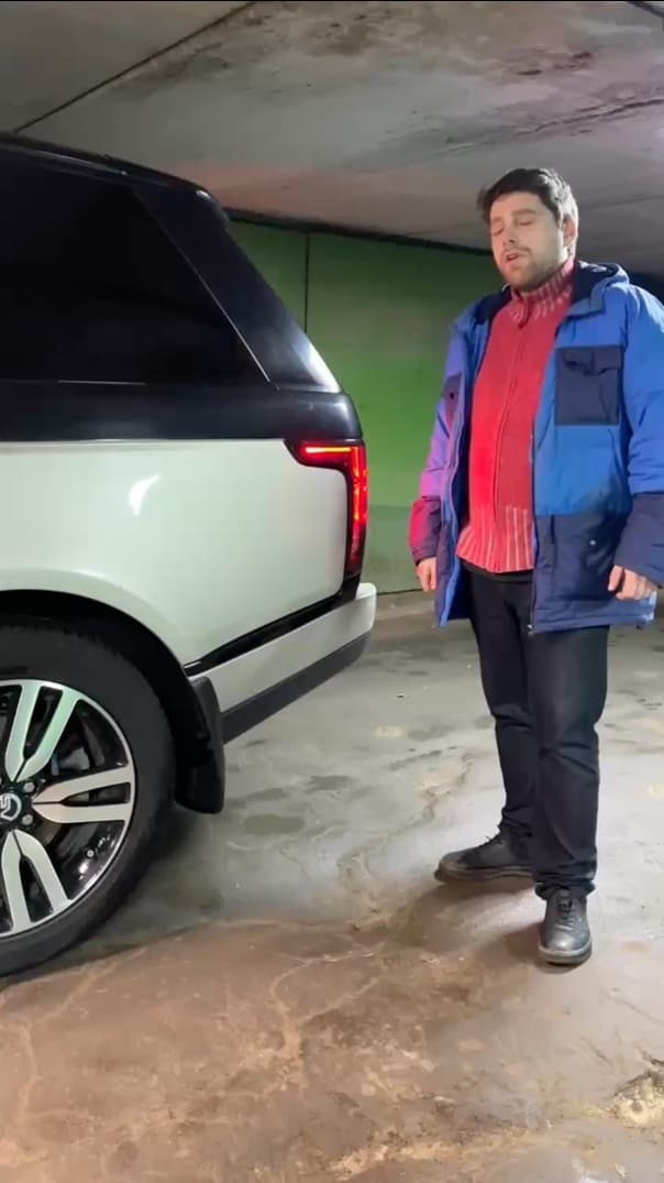 Range Rover — г. Москва